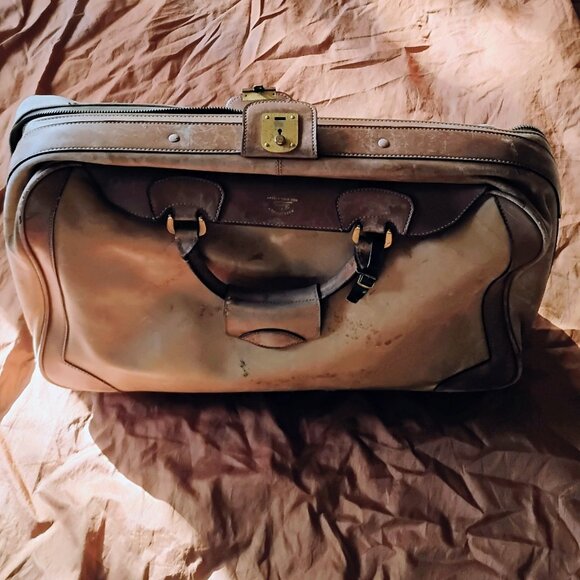 Gucci Leather Suitcase - Picture 2 of 6